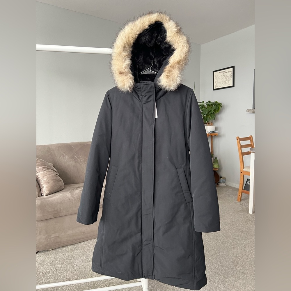 Brand new Uniqlo Women’s Black Ultra Warm Hybrid Down Long Coat